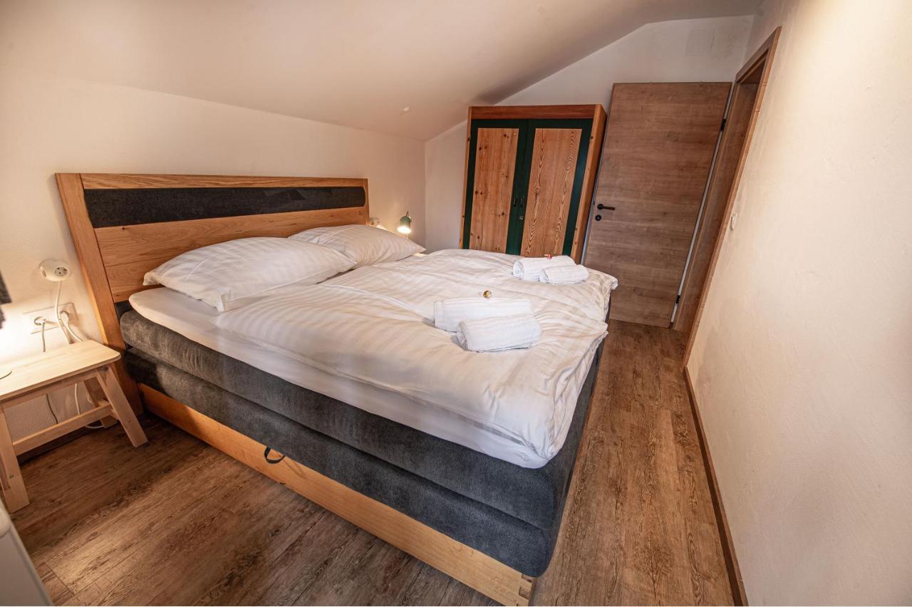 Haus Hoen Untertweng Buitenkant foto